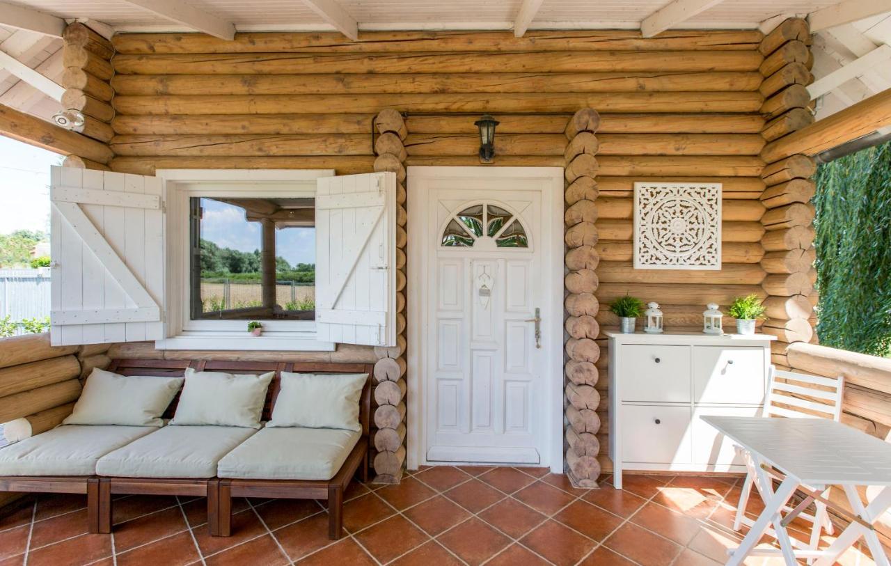 Villa Oeboel Liget Vendeghazak Abádszalók Exterior foto